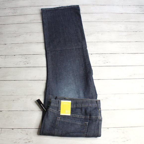 Fashion Bug Vintage Women's Blue Jeans Plus Size 22W Bootcut Right Fit - Picture 1 of 6